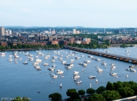 Plezierbootjes op de Charles